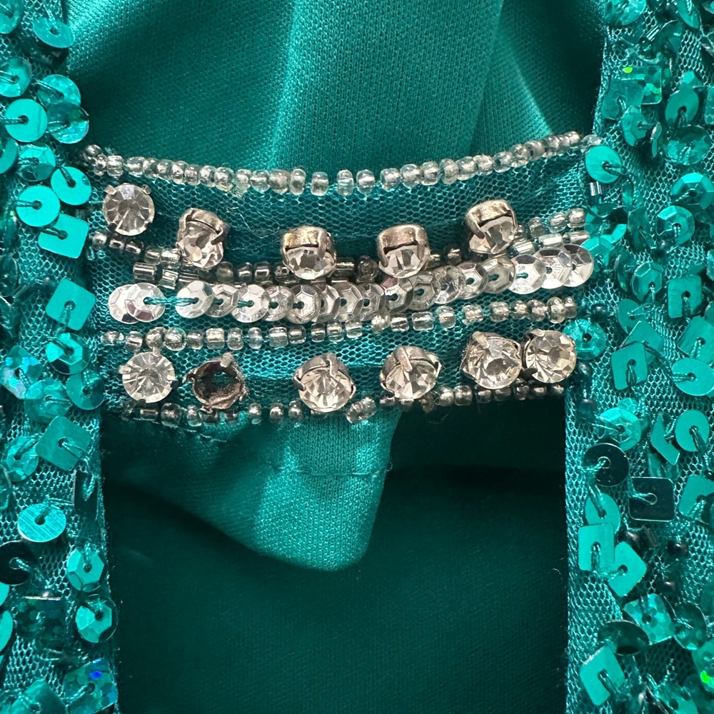 Scalia Emerald Green Sequin Gown sz 8 - Picture 11 of 14